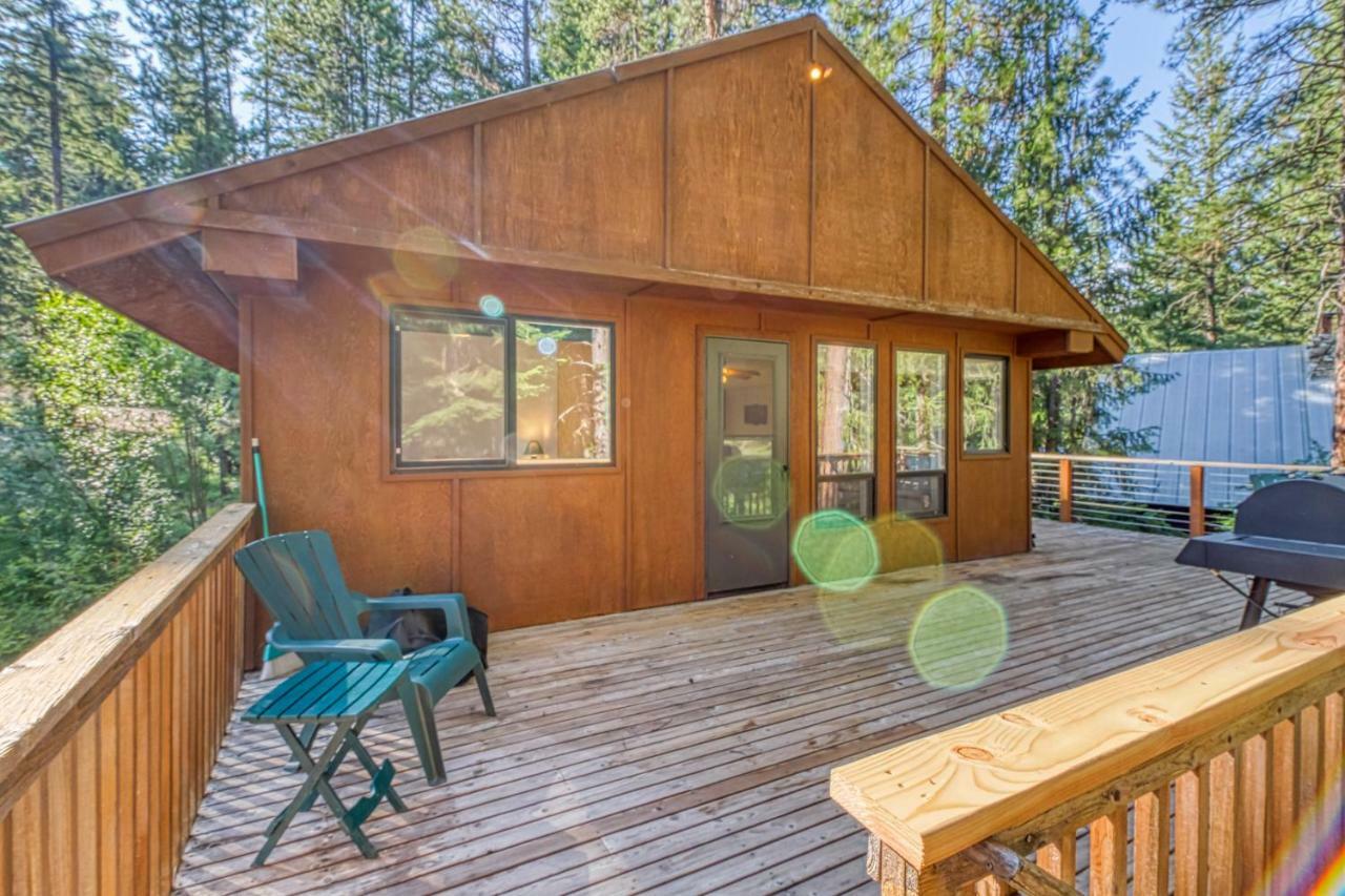 Towering Pines Cabin & Game Room Левънуърт Екстериор снимка