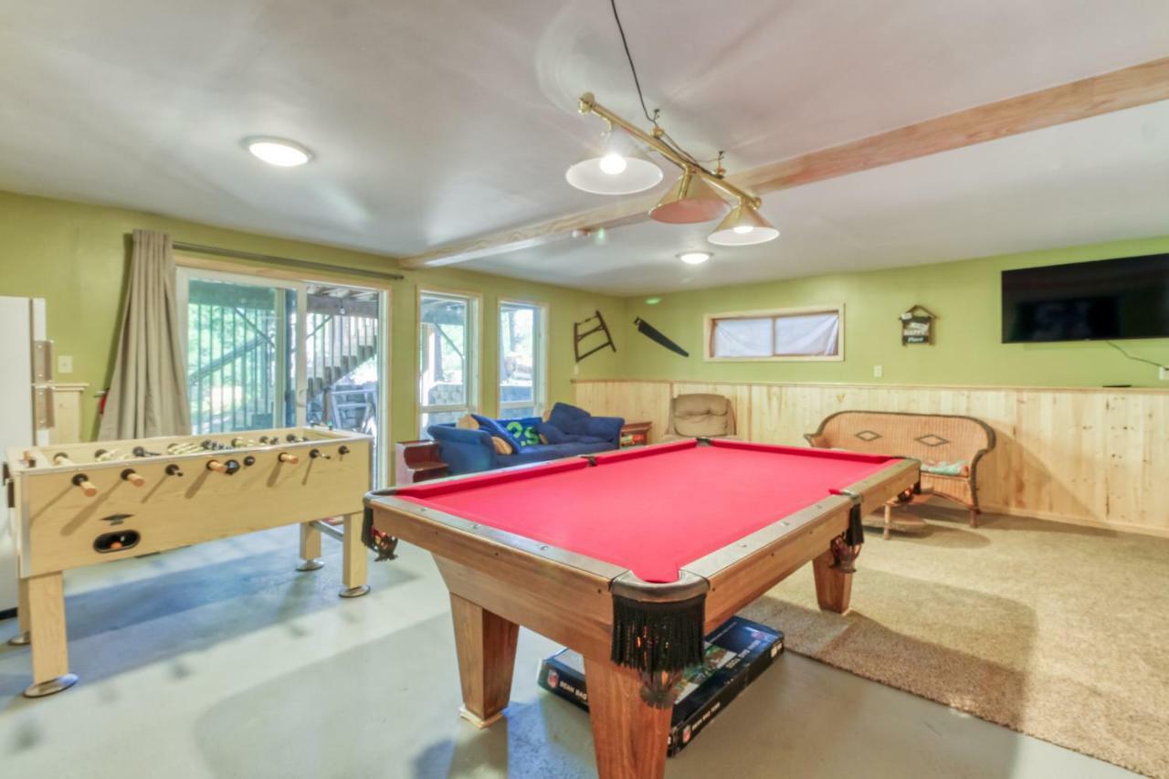 Towering Pines Cabin & Game Room Левънуърт Екстериор снимка